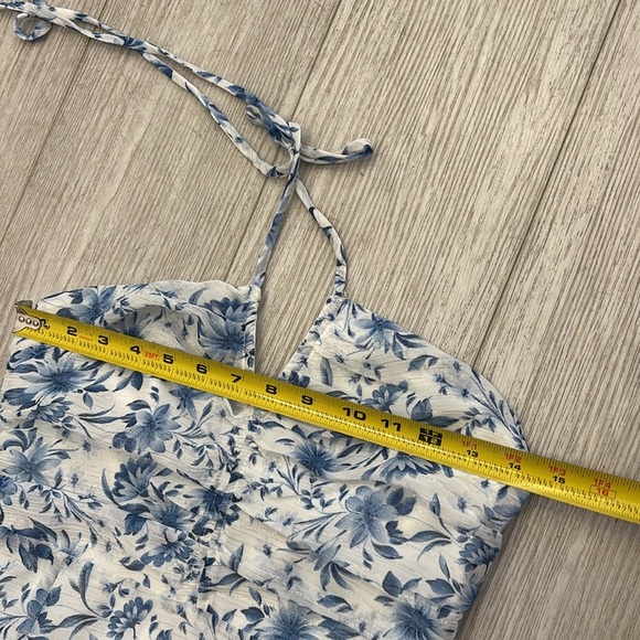 Lulus Stunning Shine White Floral Print Halter Blue white Mini Dress size small - Picture 12 of 14